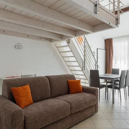 Cozy Mezzanine Apartment By Wonderful Italy Bologna Esterno foto