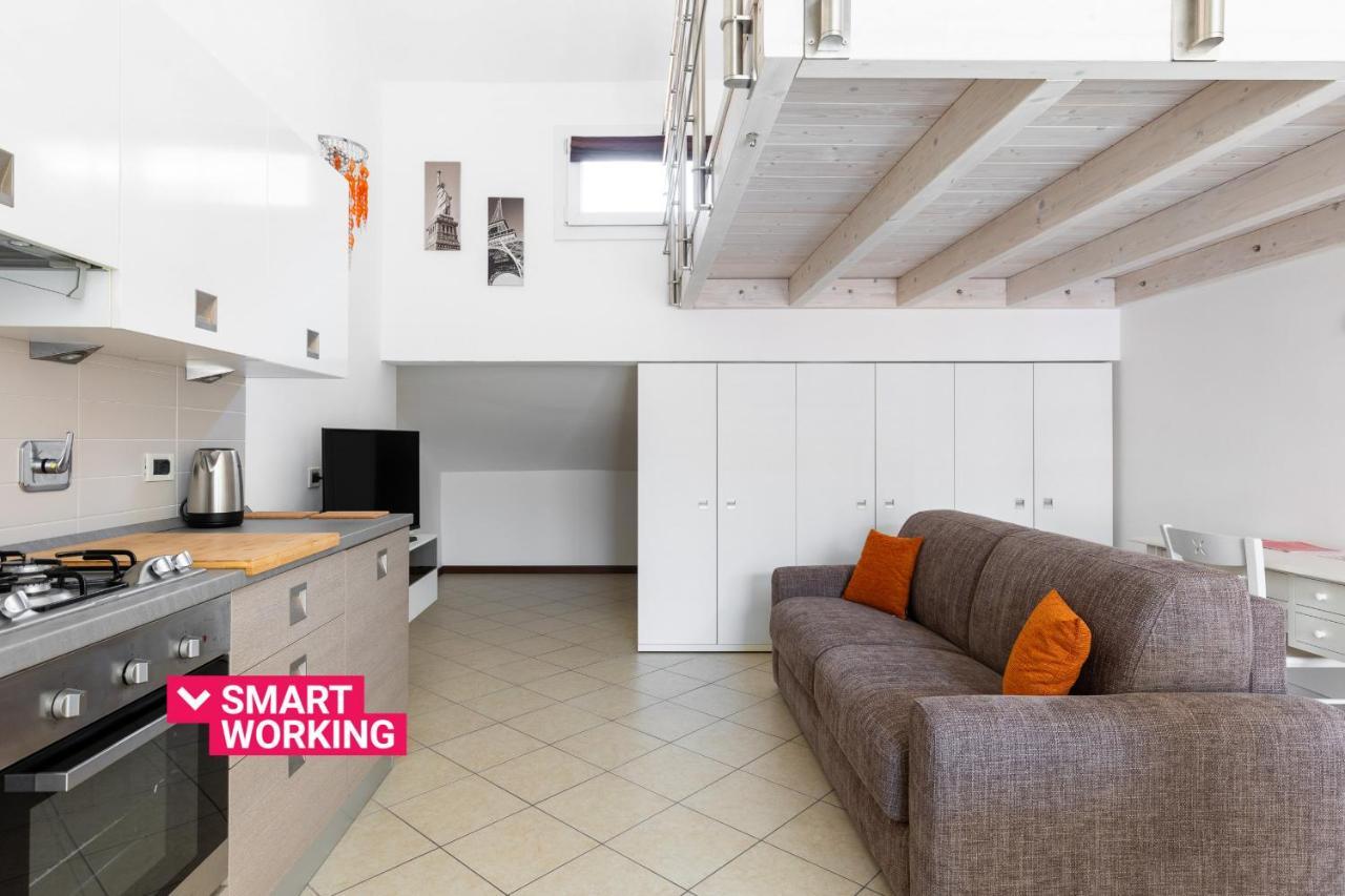 Cozy Mezzanine Apartment By Wonderful Italy Bologna Esterno foto
